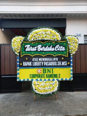 Papan Bunga Duka di Kambitin